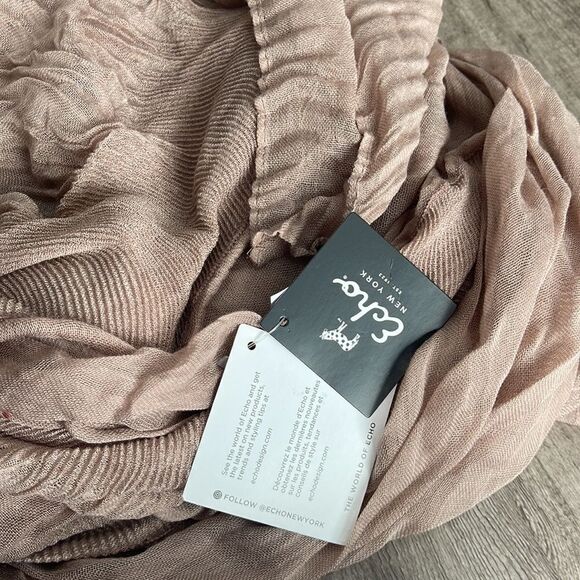 Echo New York Solid Pleated Edge Oblong (Teak) Scarves - Picture 3 of 3